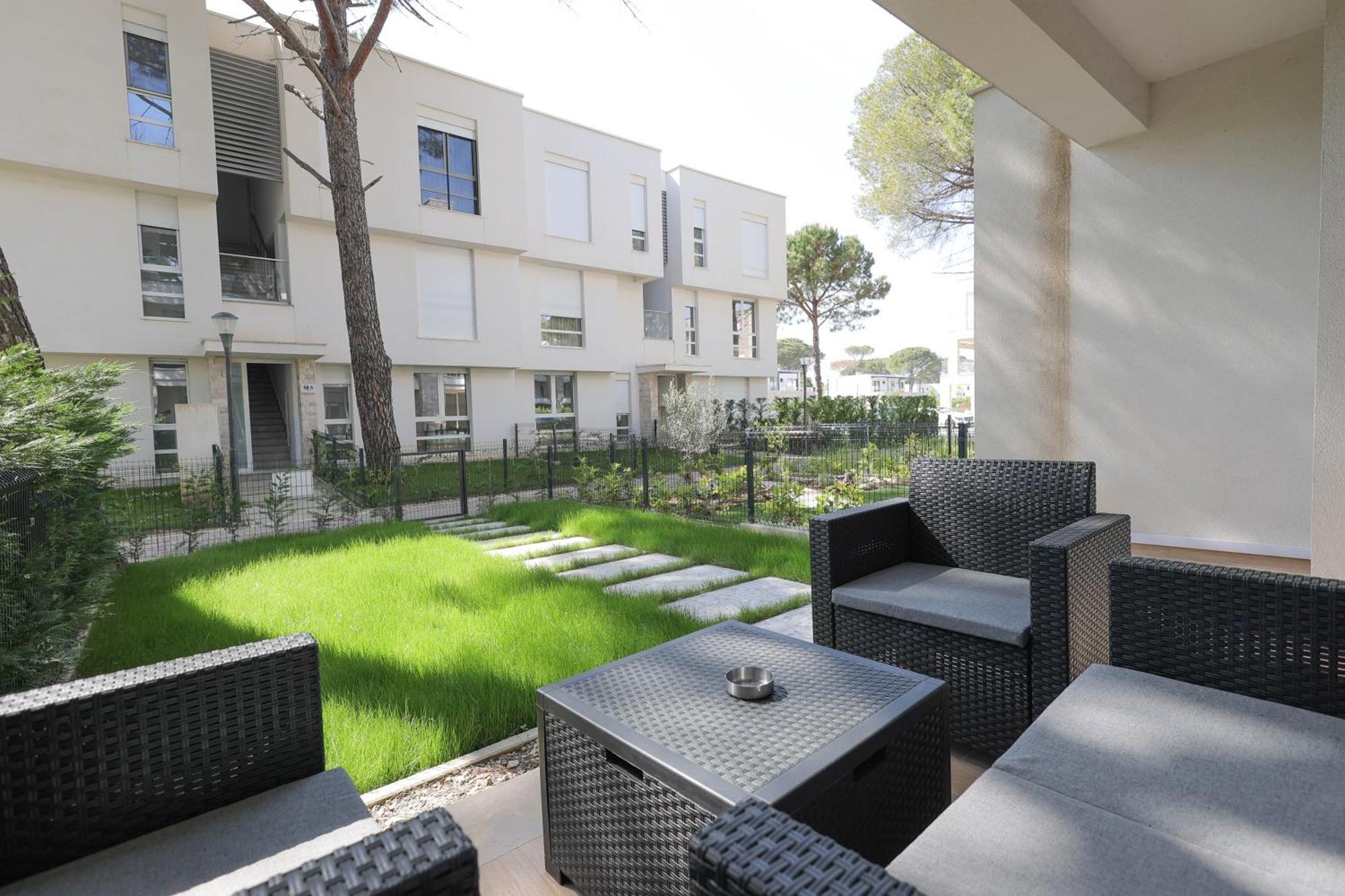 Sanpietro Vacation Rentals Plazhi San Pietro Bagian luar foto