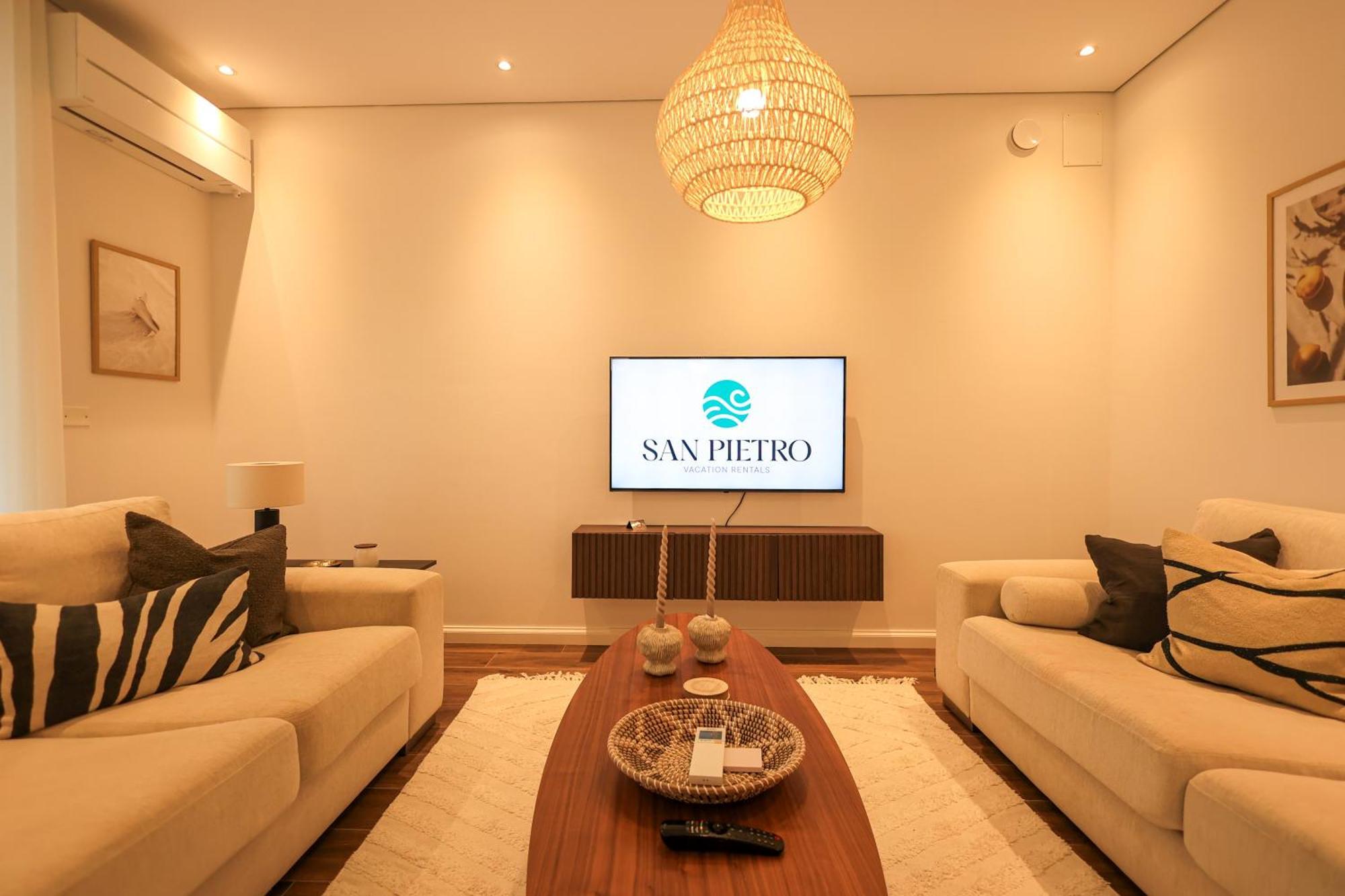 Sanpietro Vacation Rentals Plazhi San Pietro Bagian luar foto