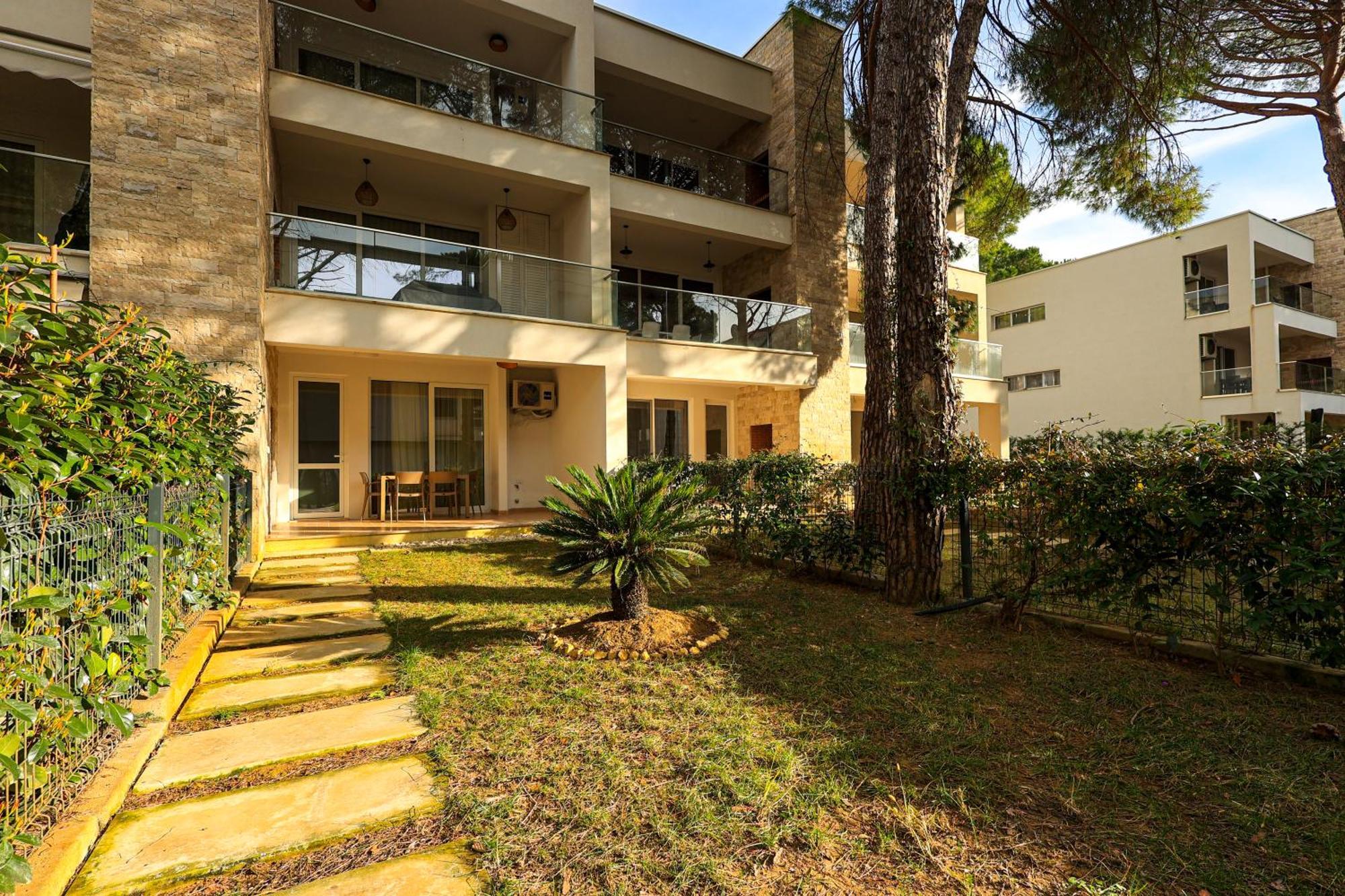 Sanpietro Vacation Rentals Plazhi San Pietro Bagian luar foto